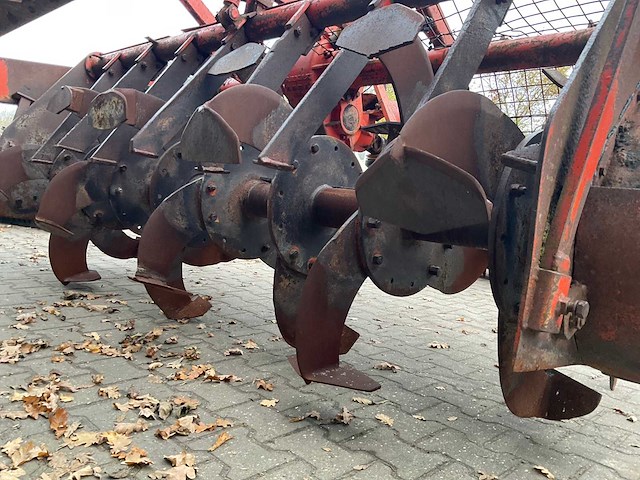 Farmax lrp olhdh spitmachine - afbeelding 11 van  16