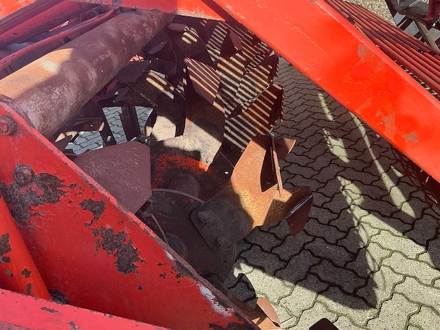 Farmax lrp300 lhph spitmachine met rol - afbeelding 1 van  7