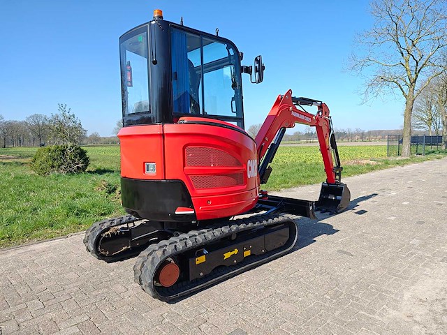 Farmland - 2026 - cm25 yanmar - minigraafmachine - afbeelding 31 van  39