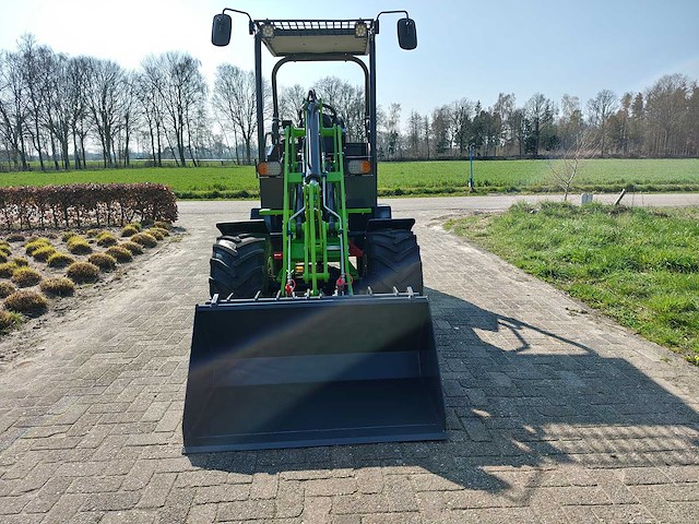 Farmland - 2026 - panther 608e - shovel - afbeelding 3 van  44