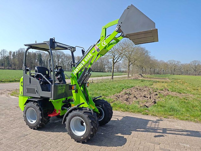 Farmland - 2026 - panther 608e - shovel - afbeelding 17 van  44