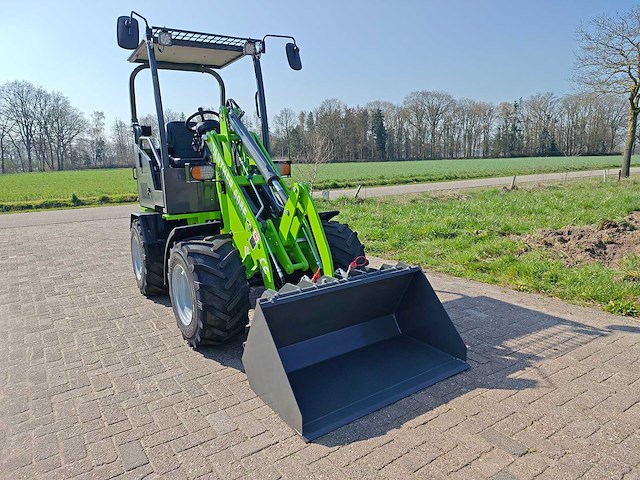 Farmland - 2026 - panther 608e - shovel - afbeelding 2 van  44