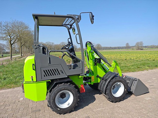 Farmland - 2026 - panther 608e - shovel - afbeelding 41 van  44