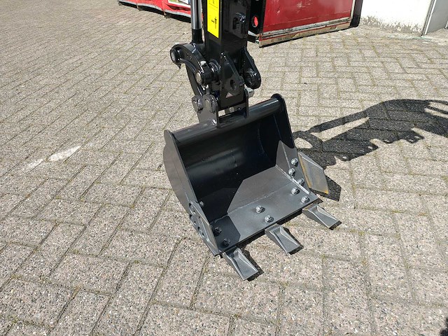 Farmland - 2026 - xt10k - minigraafmachine - afbeelding 6 van  26