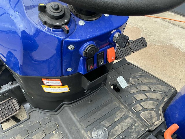 Farmtrac ft20 minitractor - afbeelding 17 van  40