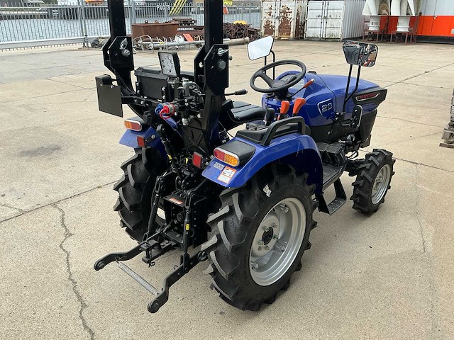 Farmtrac ft20 minitractor - afbeelding 38 van  40