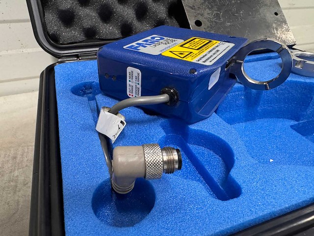 Faro - 2007 - laser line probe - contactloze 3d-laser-scanprobe - afbeelding 4 van  7