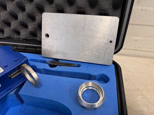 Faro - 2007 - laser line probe - contactloze 3d-laser-scanprobe - afbeelding 5 van  7