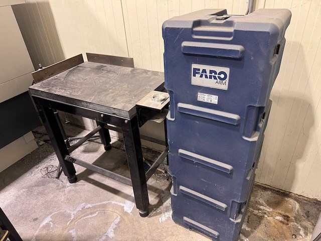 Faro - 2009 - platinum arm - draagbare cmm 3d-meetarm met meettafel - afbeelding 4 van  12