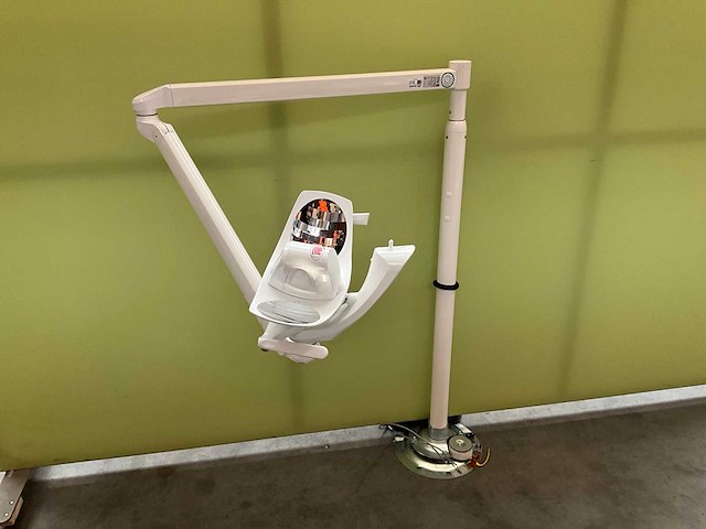 Faro eva tandarts operatielamp - afbeelding 1 van  7