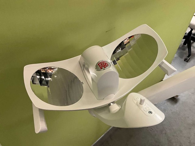 Faro eva tandarts operatielamp - afbeelding 4 van  7