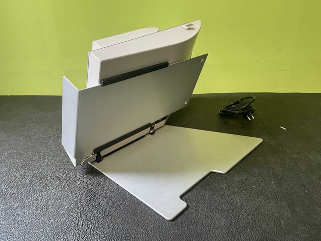 Farrington omr 930 optische markeringlezer - afbeelding 2 van  5