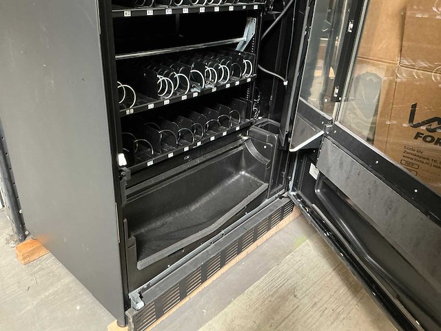 Fas fast 1050 6 50 vendingmachine - afbeelding 9 van  11