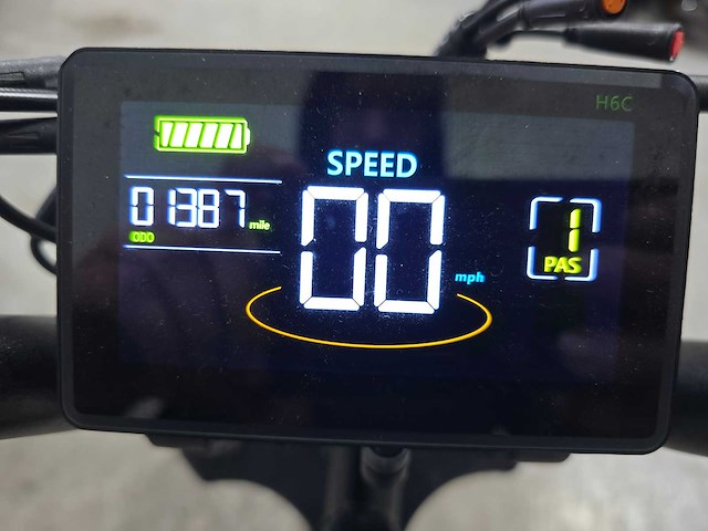 Fatbike - v20 - met oplader - elektrische fiets 1462 - afbeelding 9 van  11