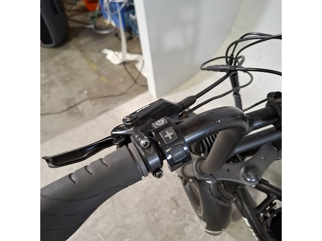 Fatbike, knaap - afbeelding 12 van  13