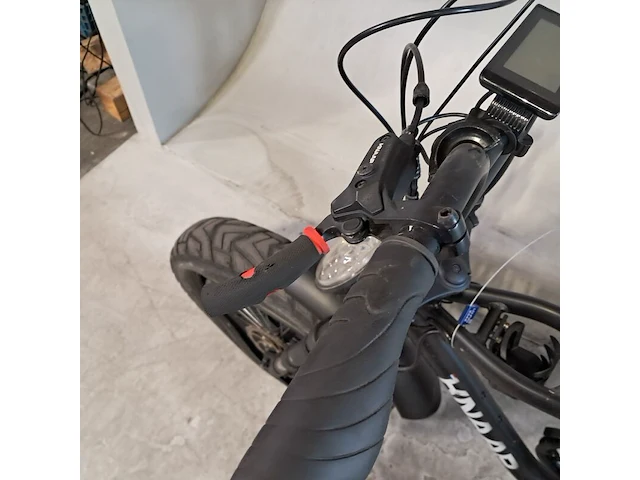 Fatbike, knaap - afbeelding 11 van  12