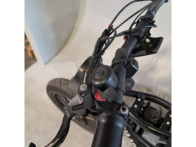Fatbike, knaap - afbeelding 12 van  13