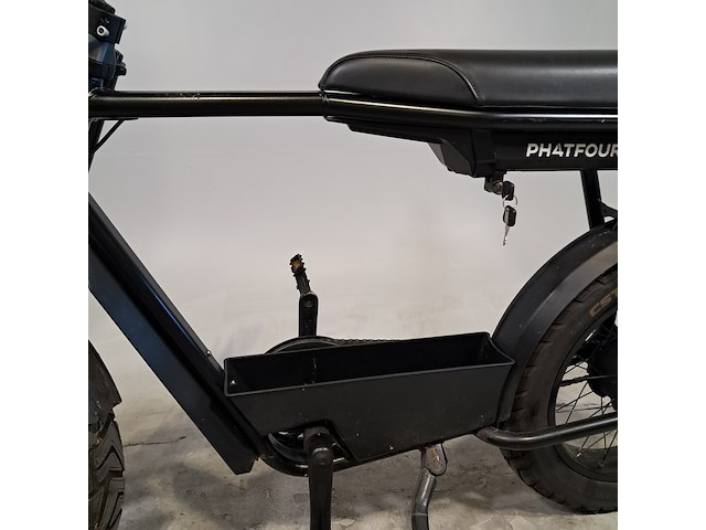 Fatbike, phatfour - afbeelding 8 van  12