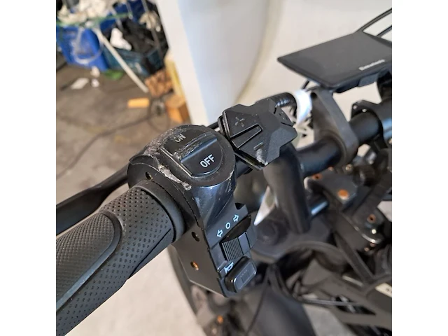 Fatbike, v8 max - afbeelding 11 van  11