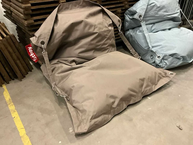 Fatboy buggle-up outdoor (taupe) zitzak - afbeelding 1 van  4