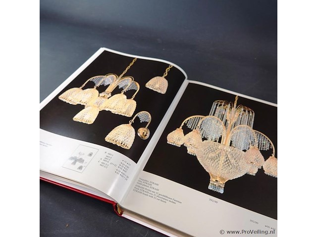 Faustig - afbeelding 3 van  5