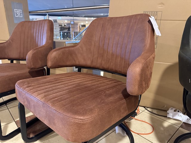 Fauteuil, cognac microvezelstof, metalen onderstel - afbeelding 2 van  3