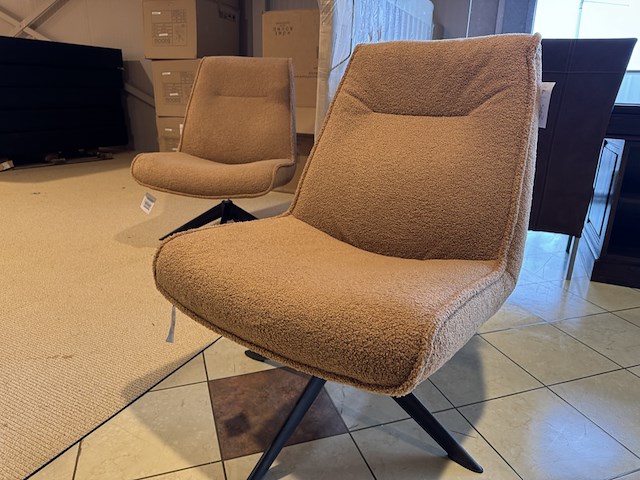 Fauteuil, cognac stof, zwart metalen onderstel - afbeelding 2 van  2