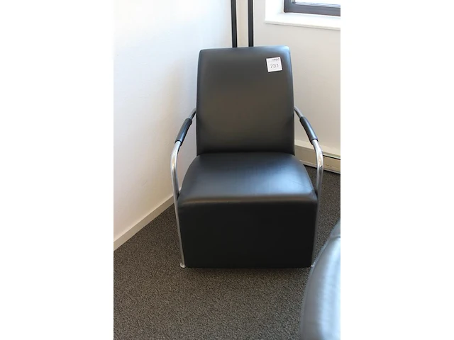 Fauteuil gelderland 6420, ontworpen door jan des bouvrie - afbeelding 2 van  2