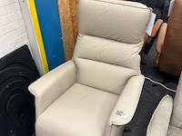 Fauteuil harry elektrisch, micro leer crème - afbeelding 4 van  4
