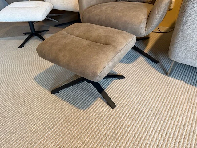 Fauteuil + hocker grijs - afbeelding 3 van  6