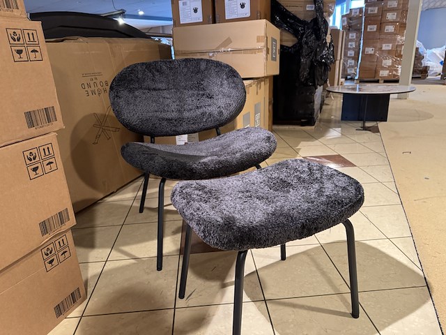 Fauteuil + hocker home bound by ky, pip, zwart - afbeelding 1 van  3