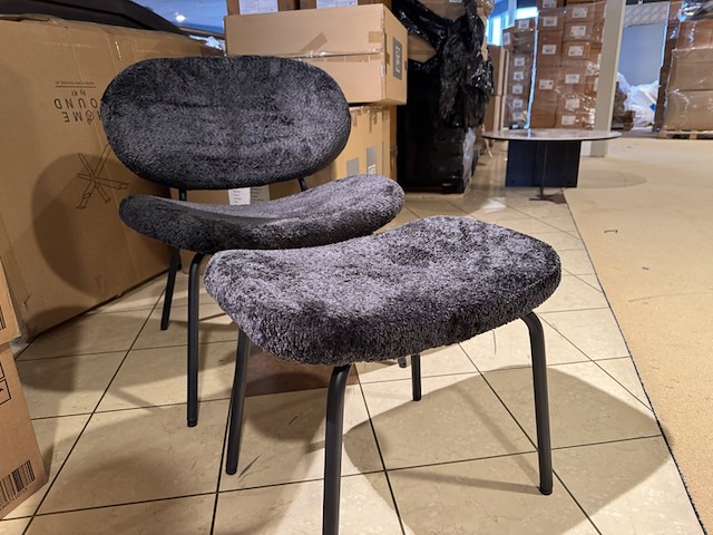 Fauteuil + hocker home bound by ky, pip, zwart - afbeelding 2 van  3