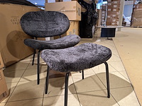 Fauteuil + hocker home bound by ky, pip, zwart - afbeelding 2 van  3