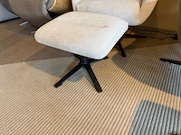 Fauteuil + hocker lichtgrijs - afbeelding 2 van  6