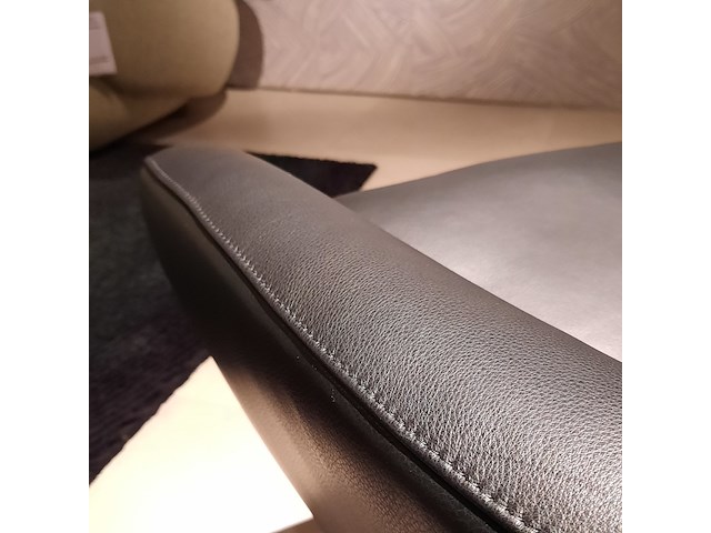 Fauteuil leolux, lloyd, zwart, draaibaar - afbeelding 7 van  8