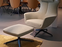 Fauteuil met footstool design on stock, nosto, inclusief hoofdkussen - afbeelding 1 van  11