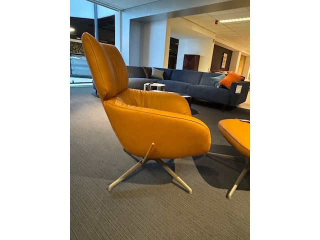 Fauteuil met footstool leolux, lodey, brandy, draaibaar en verstelbaar - afbeelding 6 van  7