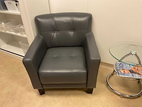 Fauteuil met glazen bijzettafel (2x) - afbeelding 4 van  5
