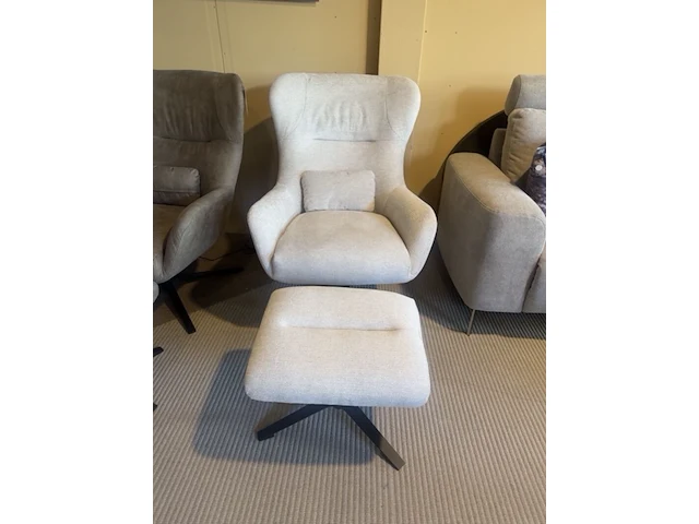 Fauteuil met voetenbank, relaxfauteuil aj living, beige - afbeelding 2 van  6