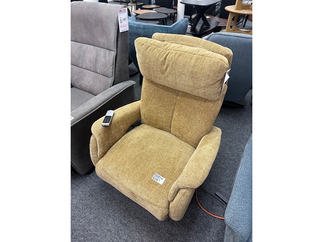 Fauteuil petra 3 motorig, okergeel geweven - afbeelding 1 van  5