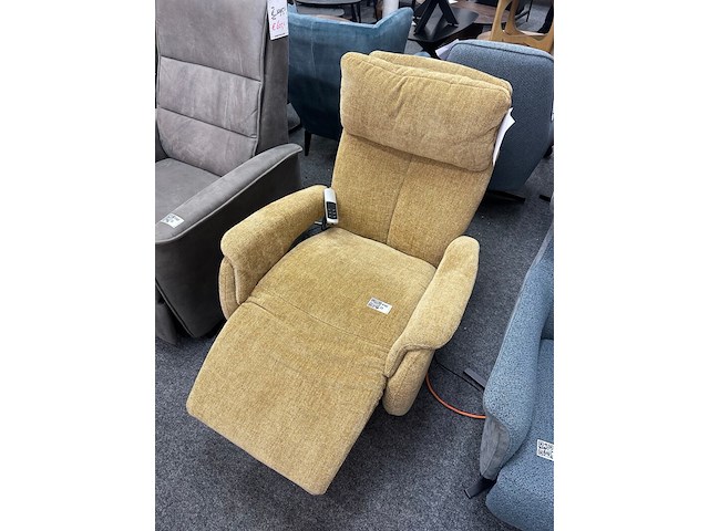 Fauteuil petra 3 motorig, okergeel geweven - afbeelding 2 van  5