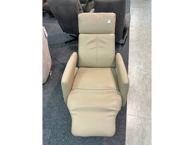 Fauteuil pim 3 motorig, leer taupe - afbeelding 3 van  5