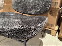 Fauteuil, zwart stof, zwart metalen onderstel - afbeelding 2 van  2