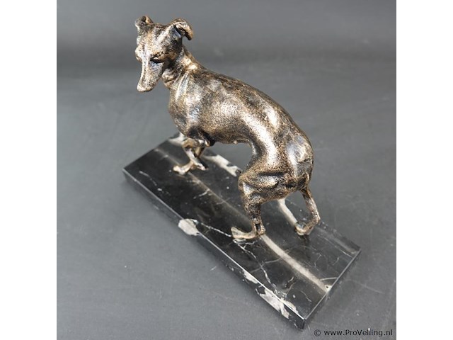 Faux bronzen hazenwindhond - afbeelding 3 van  5