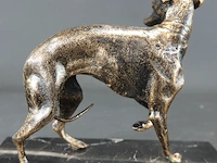 Faux bronzen hazenwindhond - afbeelding 4 van  5