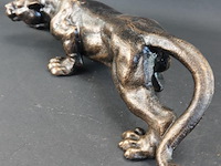Faux bronzen jaguar - afbeelding 3 van  5