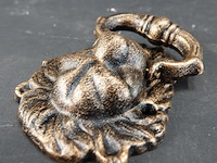 Faux bronzen leeuwenkop als deurklopper - afbeelding 4 van  5
