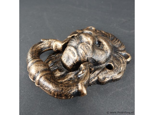 Faux bronzen leeuwenkop als deurklopper - afbeelding 2 van  5