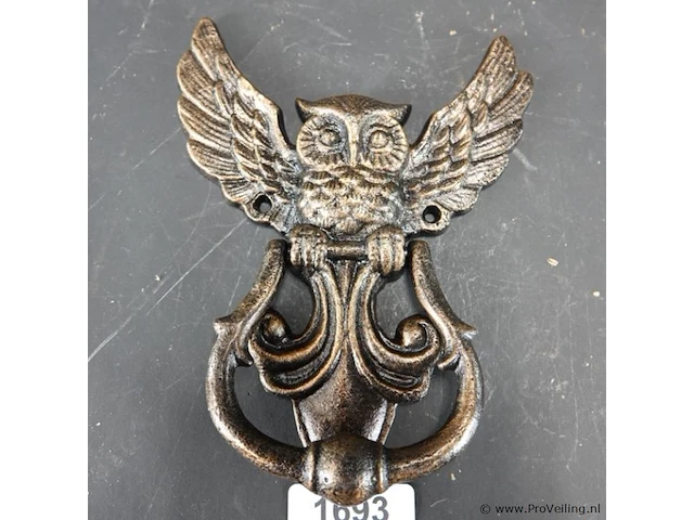 Faux bronzen uil als deurklopper - afbeelding 1 van  5