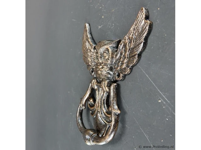 Faux bronzen uil als deurklopper - afbeelding 3 van  5